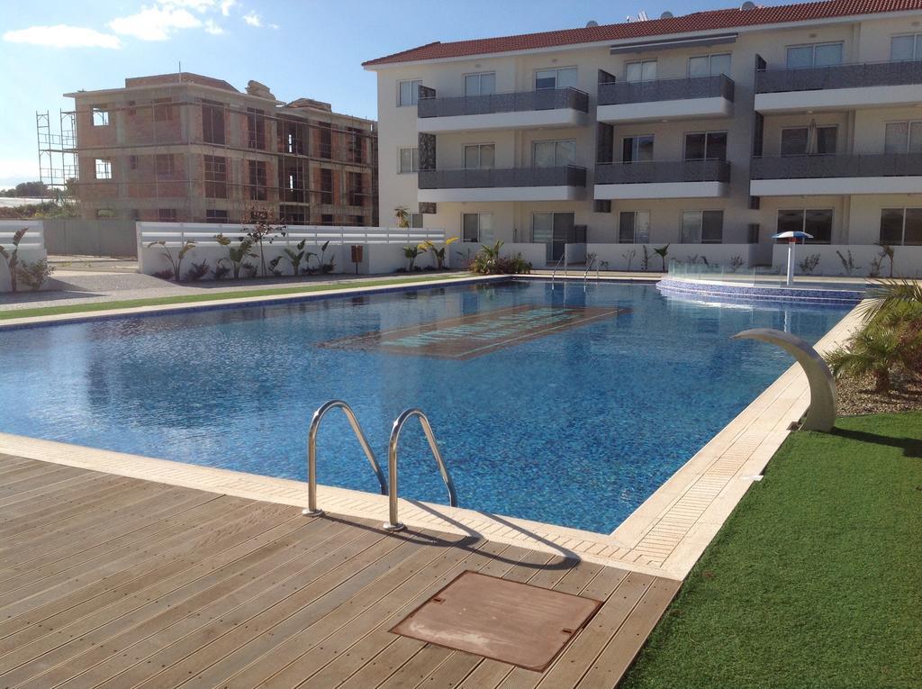 Apartment Helena Paralimni Exteriör bild